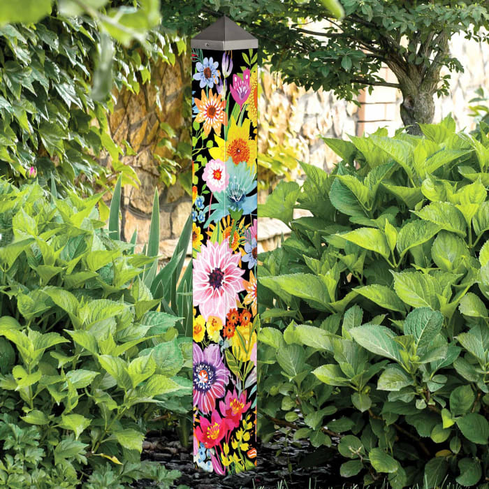 Wild Garden 40" Art Pole