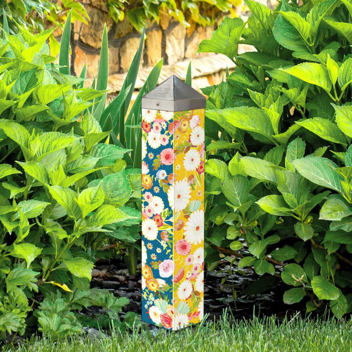 Positivity 20" Art Pole