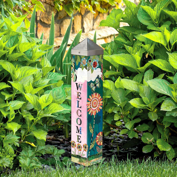 Patchwork Flutters 20" Art Pole