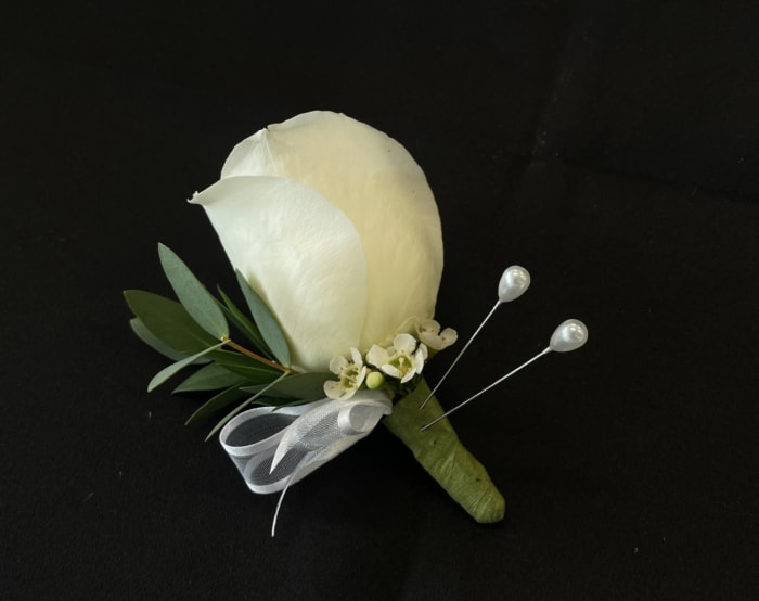 Classic Boutonniere