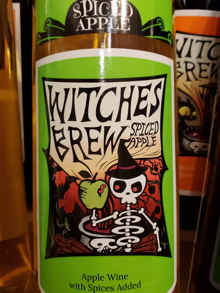 Witches Brew Spiced Apple Wine