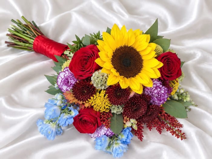 Mixed Flower Prom/Homecoming Bouquet