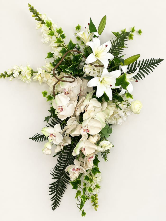 Elegant White Artificial Wall Spray