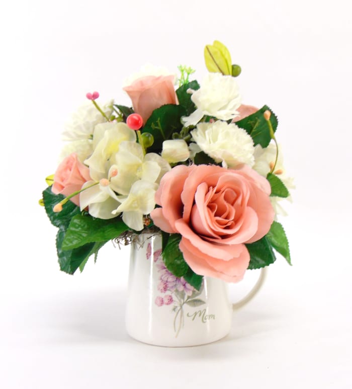 Sweetheart Posy for Mom Silk