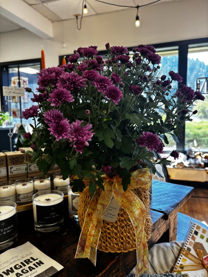 Fall Mum Basket