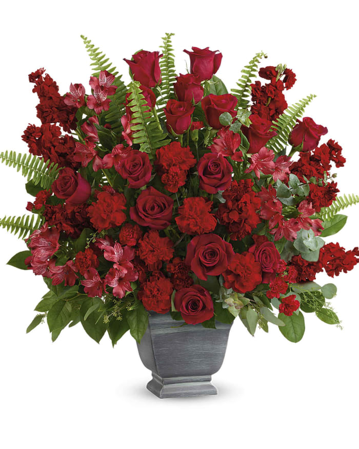 Bold Tribute Arrangement