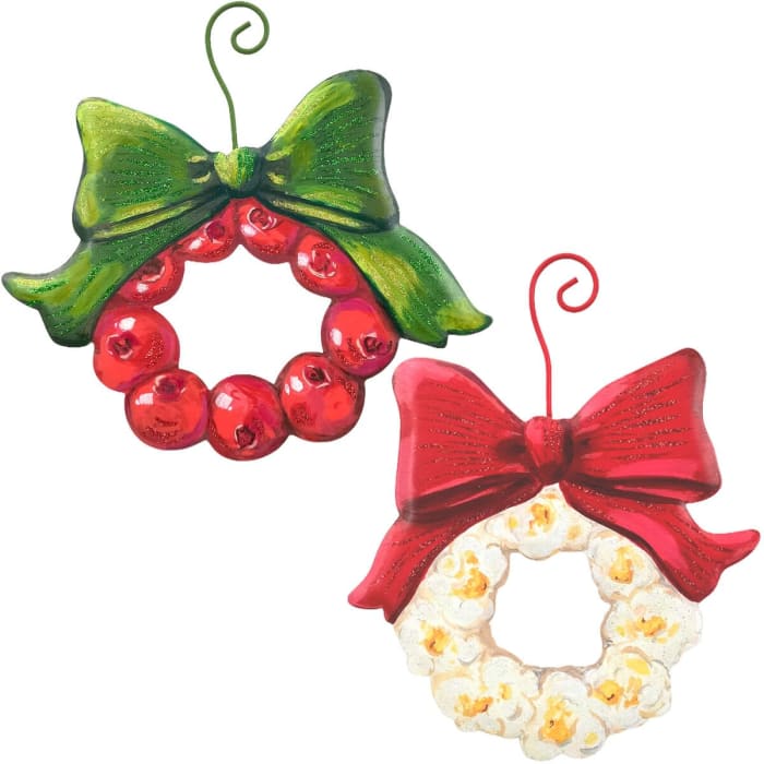 Elegant Popcorn & Cranberry Wreath Ornament