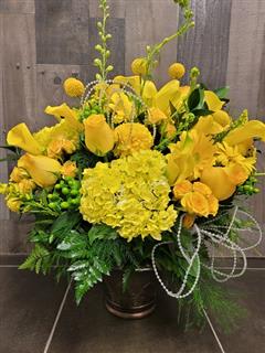 Pantone - Illuminating