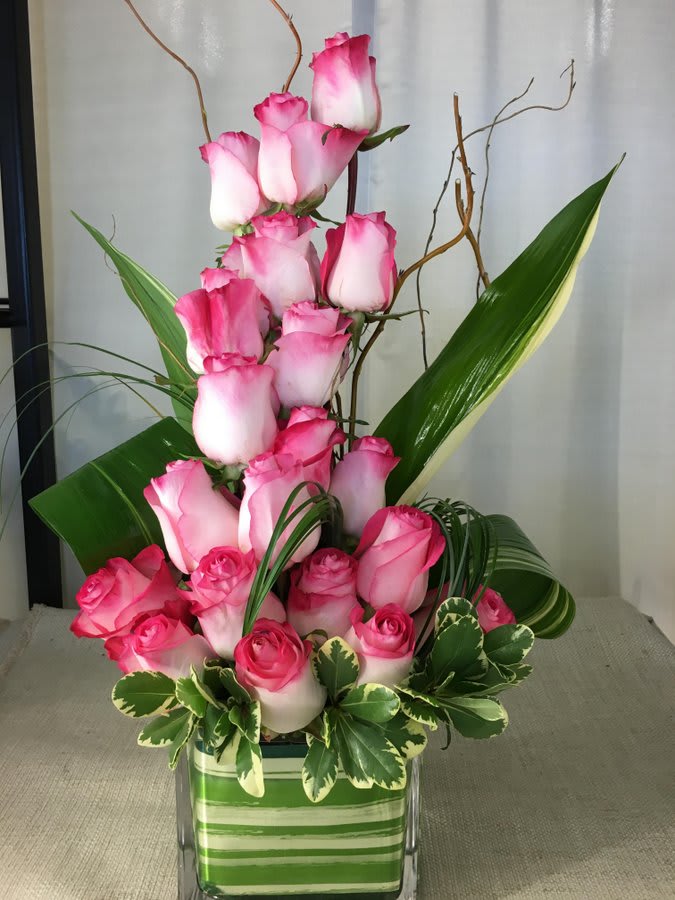 Rose Waterfall Flower Bouquet