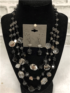 Black Onyx Necklace Set Flower Bouquet