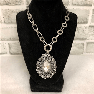 Large Crystal Stone Necklace Flower Bouquet