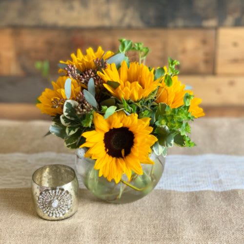 Sun and Sunflowers by Fanny's Flowers