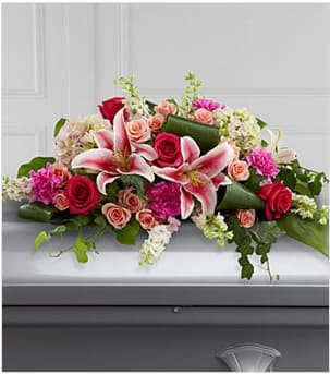 The FTDÂ® Splendid Graceâ„¢ Casket Spray
