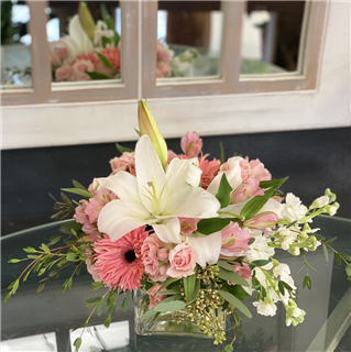 Pretty in Pink(Flowers will vary by Season) Flower Bouquet