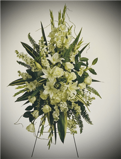 Elegant White(Flowers will vary depending on Season)