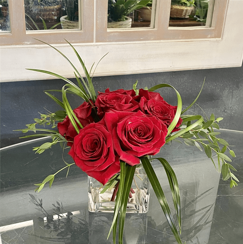 Rose cube/Vase