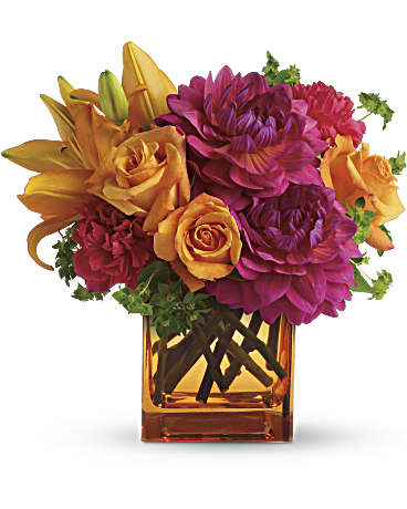 Teleflora's Summer Chic
