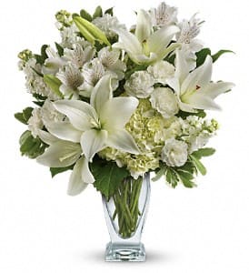 Teleflora's Purest Love Bouquet DX