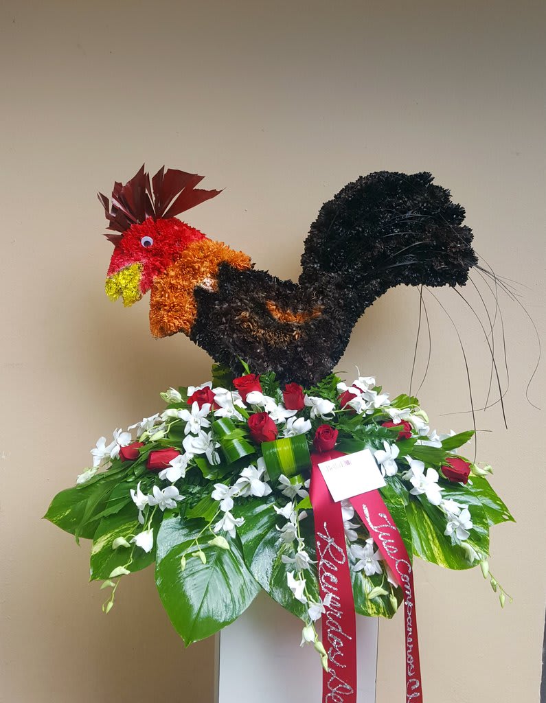 D-18 Gallo Flower Bouquet