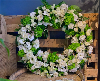 Splendor Sympathy Wreath