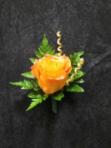 Boutonniere - CB6