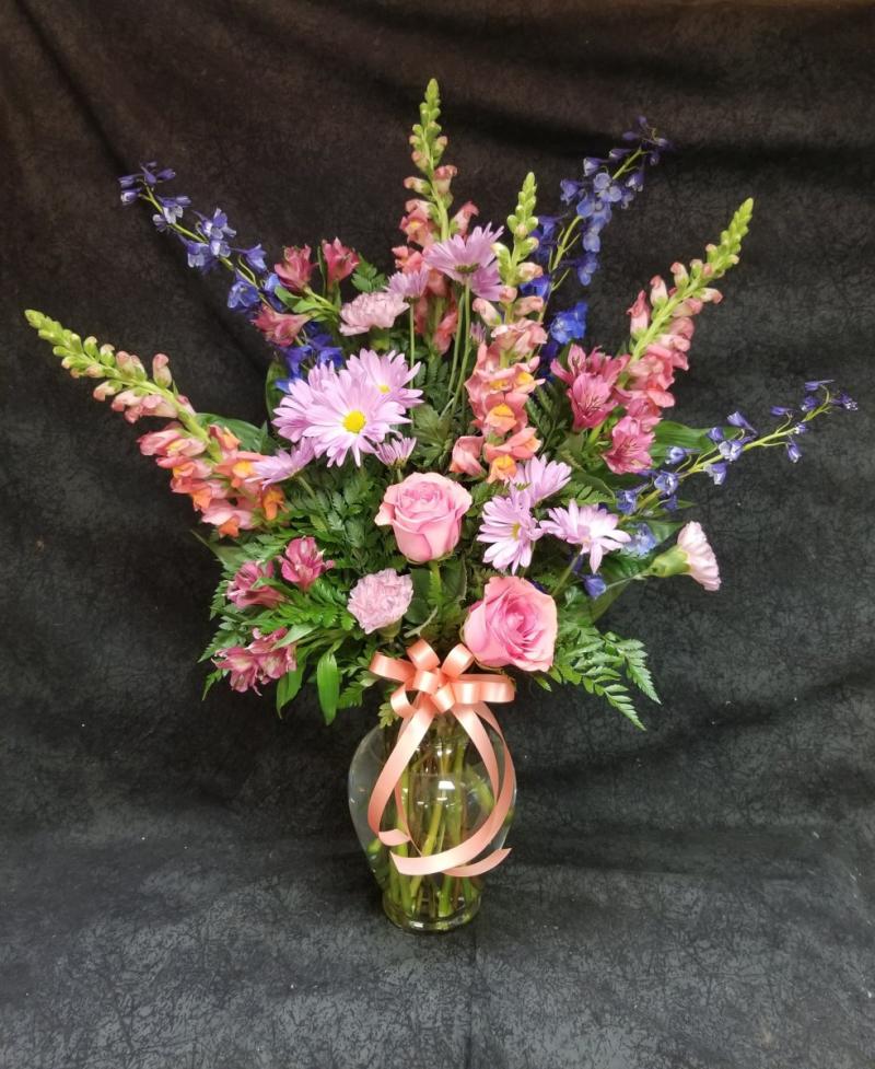 FR24-41 Vase Arrangement
