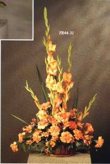 FR44-31 Basket Sympathy Arrangement