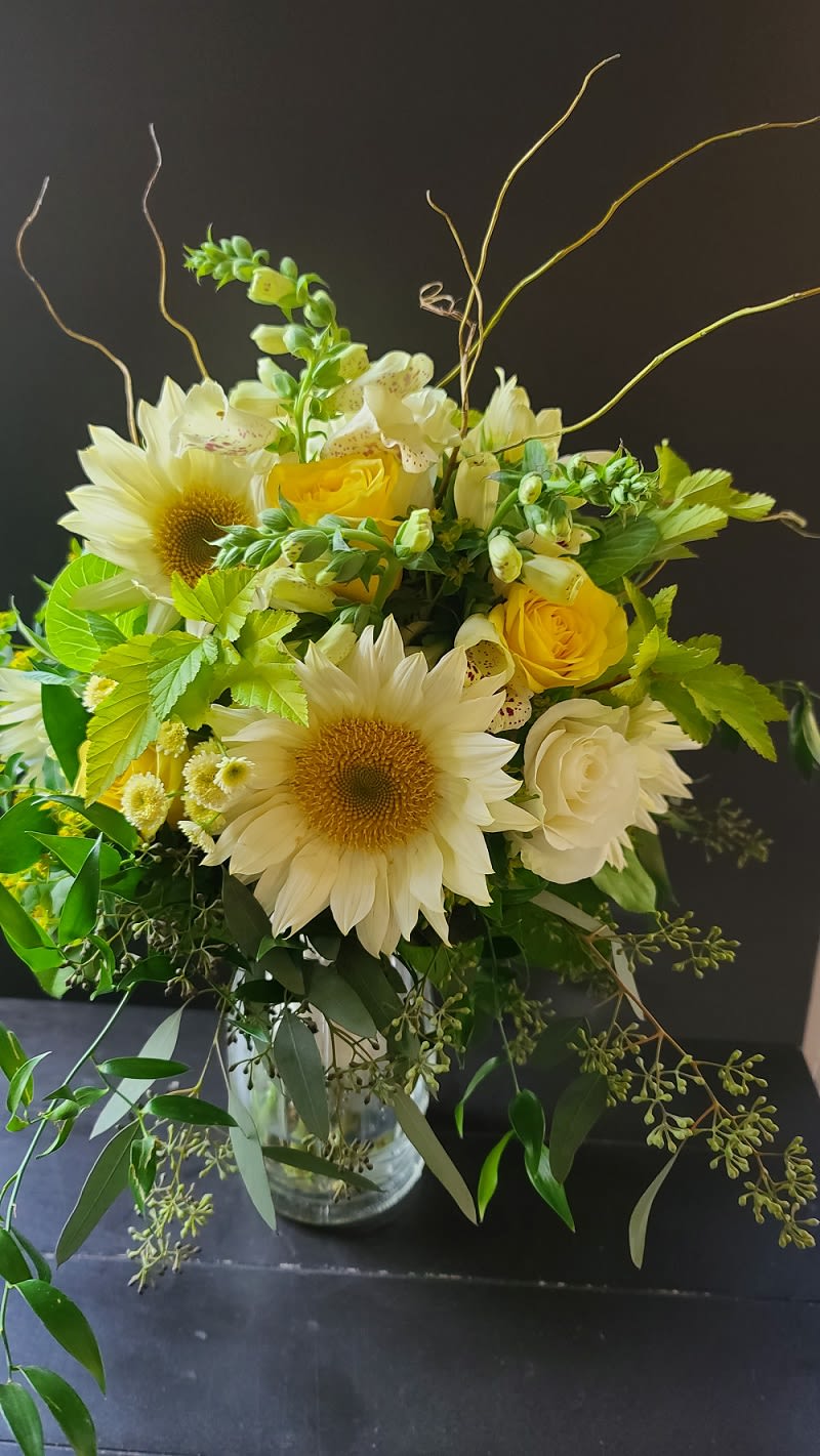 Lemon Lime Monochromatic Bridal Bouquet