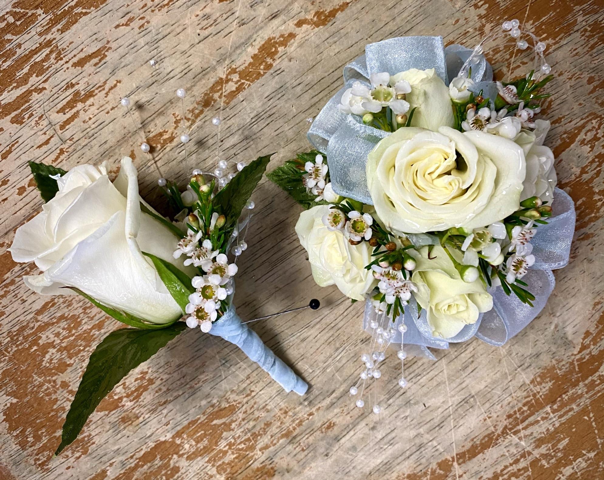 Banner Flower House Corsages &amp;amp;amp;amp; Boutonnieres
