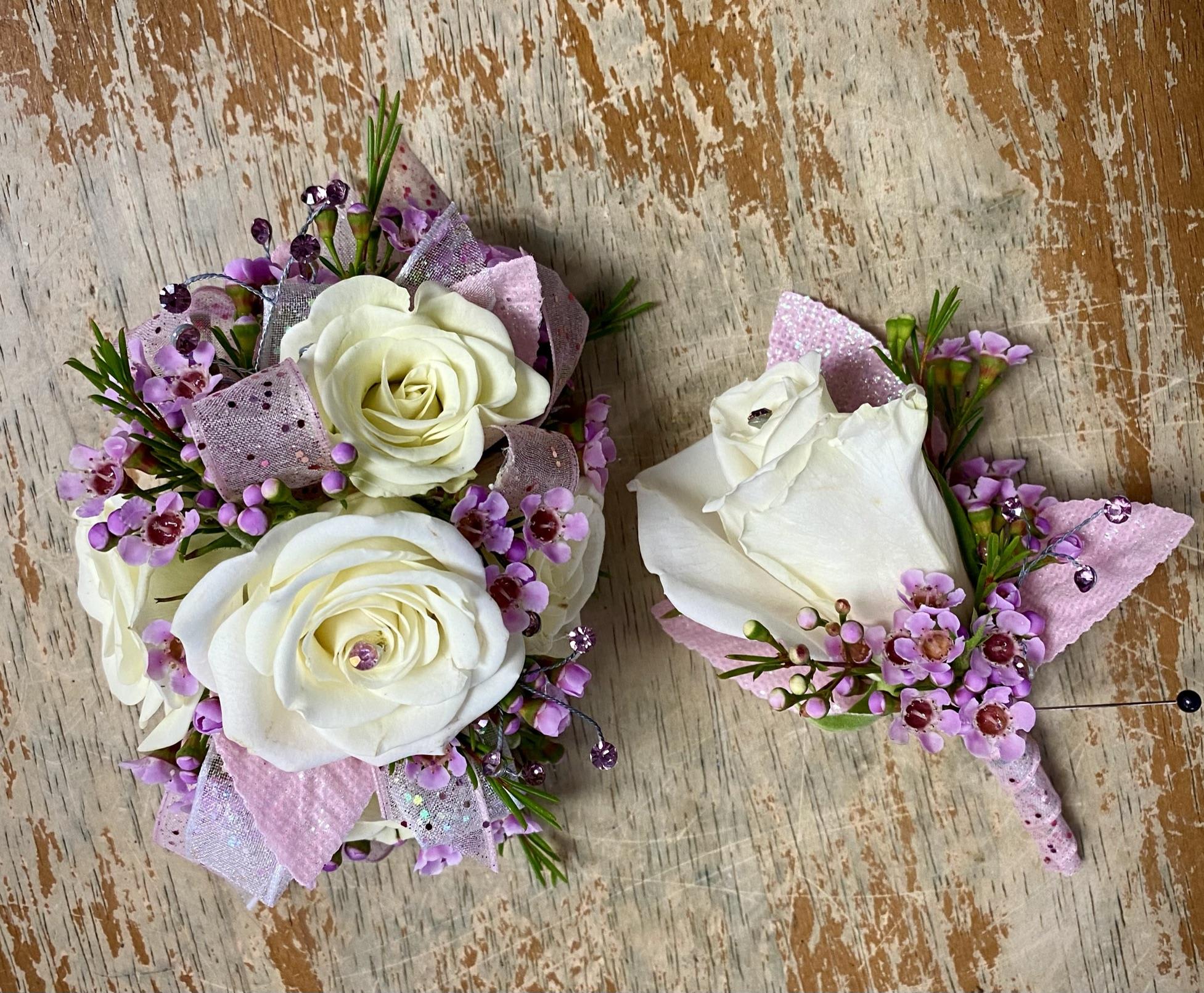 Banner Flower House Corsages &amp;amp;amp;amp; Boutonnieres