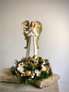 Angels on High Silk Table Piece