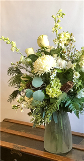 Snowy Dreams Flower Bouquet