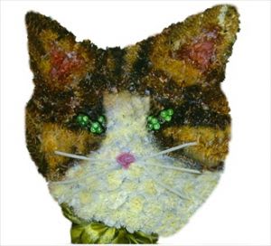 Cat Easel Piece Flower Bouquet