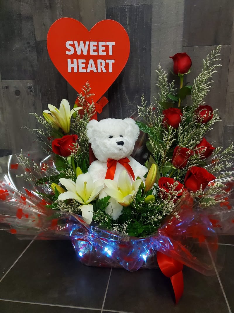 Sweet Heart by Adolfos Creation Arrangement