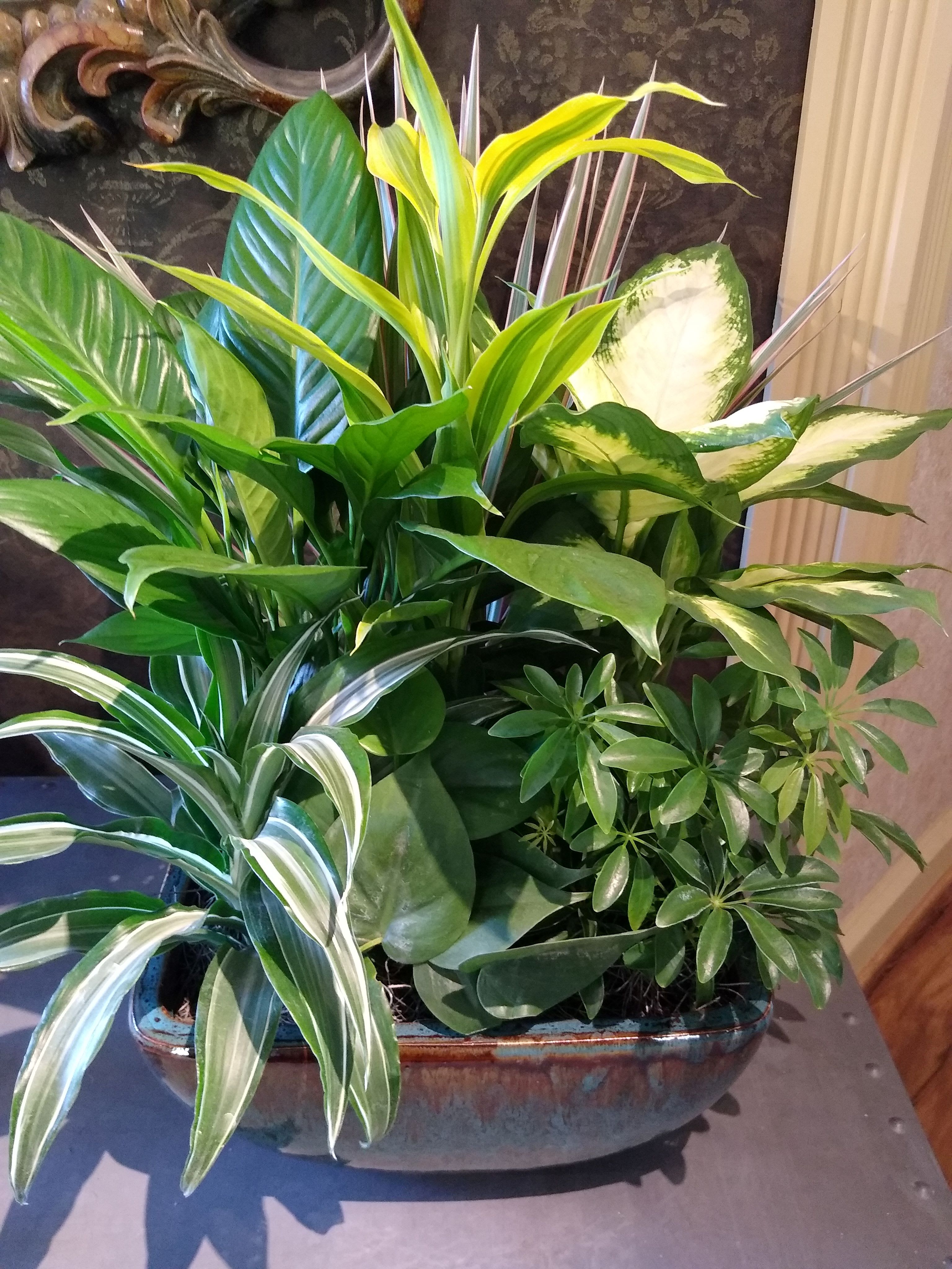 Ceramic serenity garden - Premium Flower Bouquet