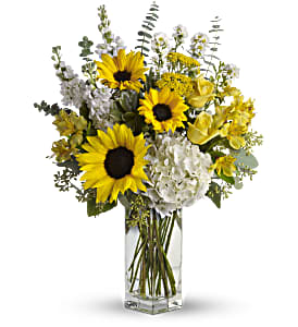 To See You Smile Bouquet by Teleflora Flower Bouquet