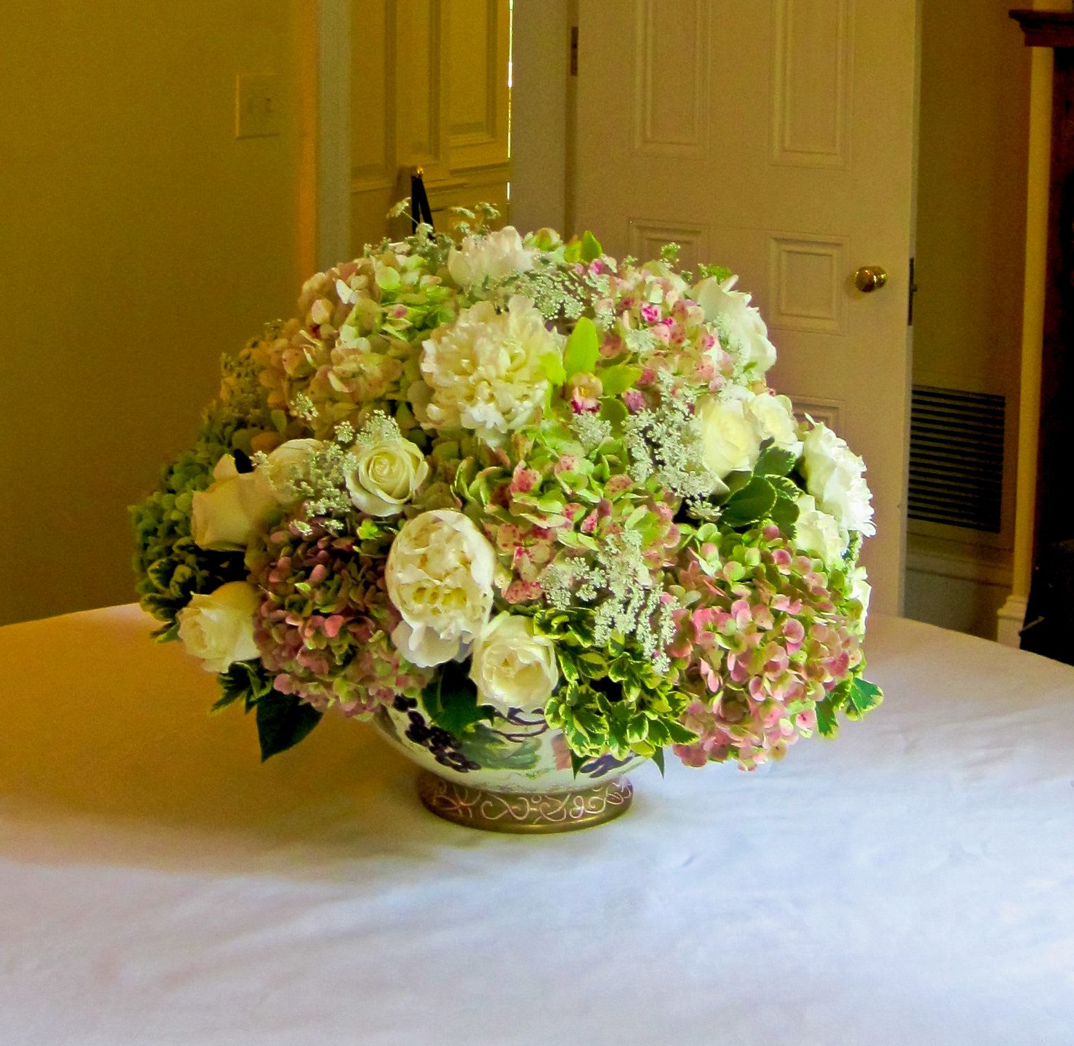 Sympathy and Funeral Flower Delivery Alexandria VA Foxglove Flowers LLC