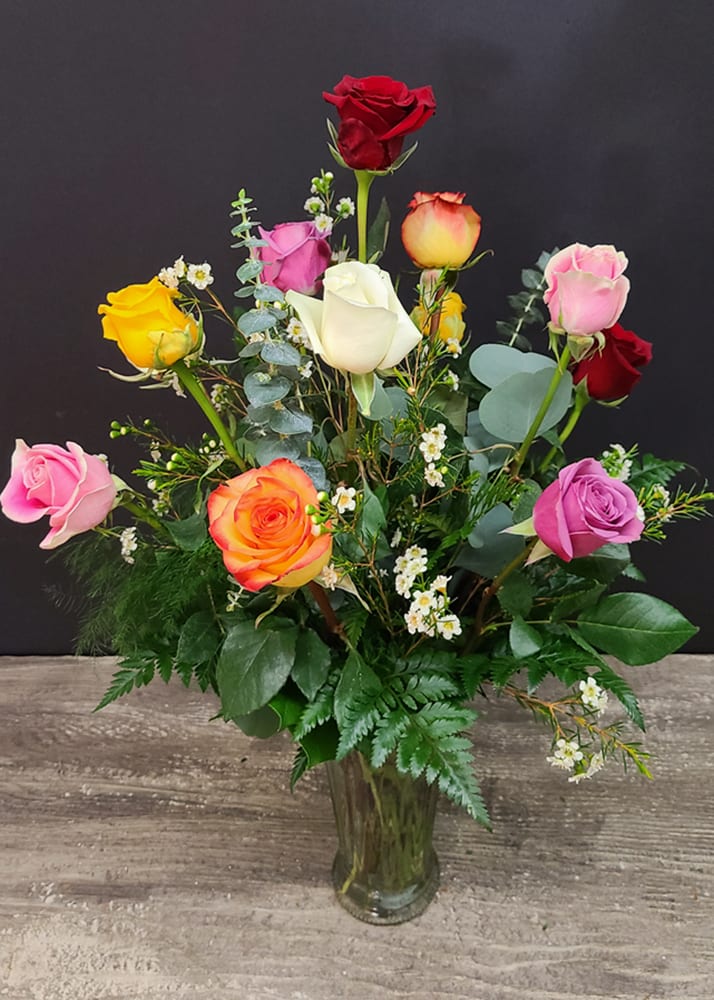 Lovely Mixed Dozen Roses LMLSR12