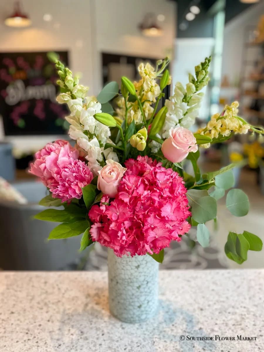 Fresh Stems Flower Delivery Grand Rapids MI Southside Flower Market