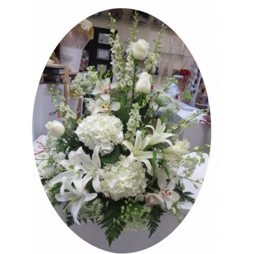Pearly Garden Funeral Arrangement