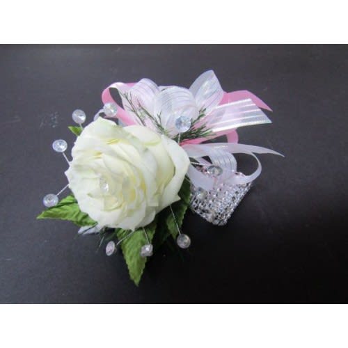 Corsage Rose Single Deluxe Flower Bouquet