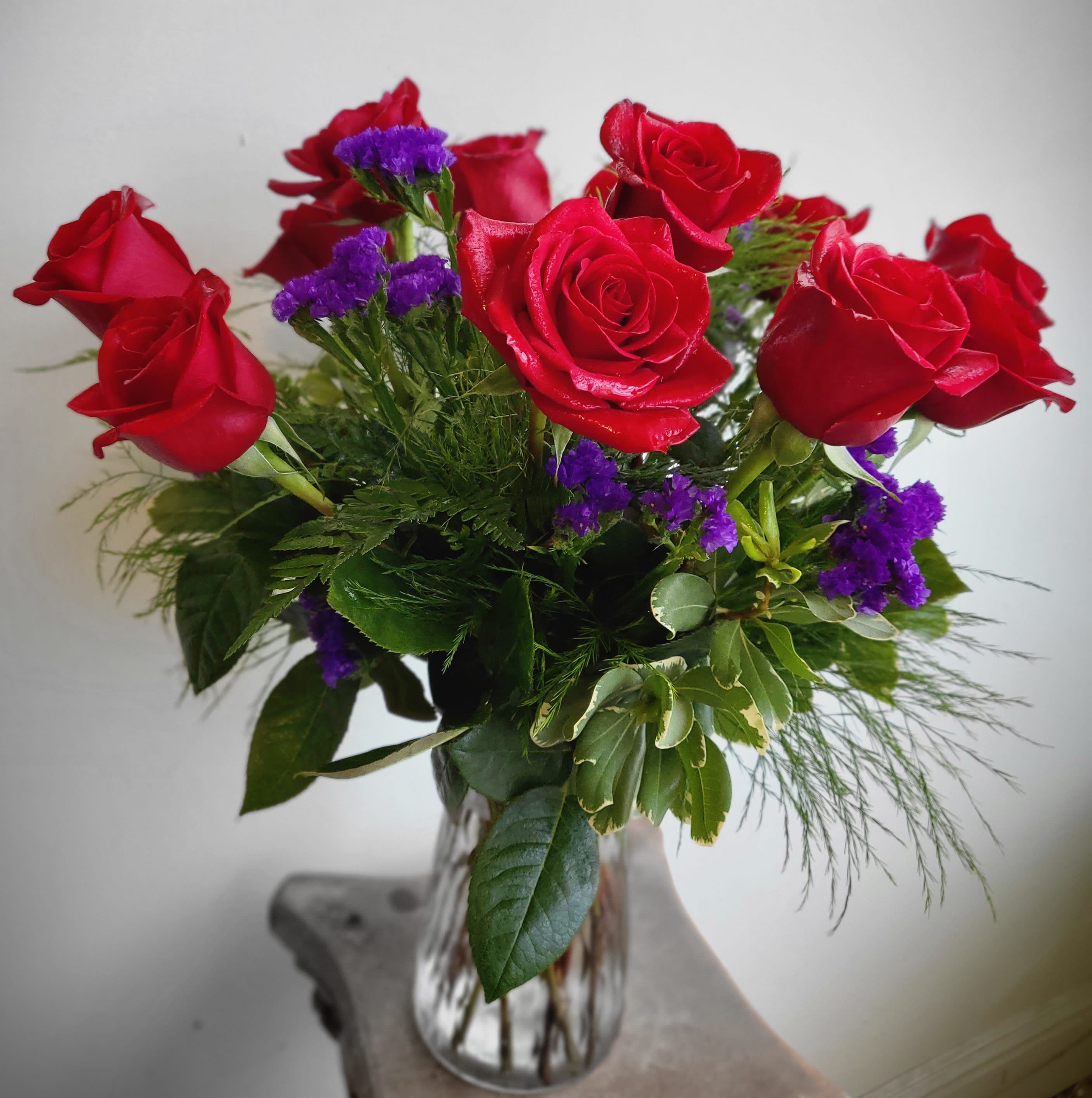 12 Red Roses Purple Statice Flower Bouquet