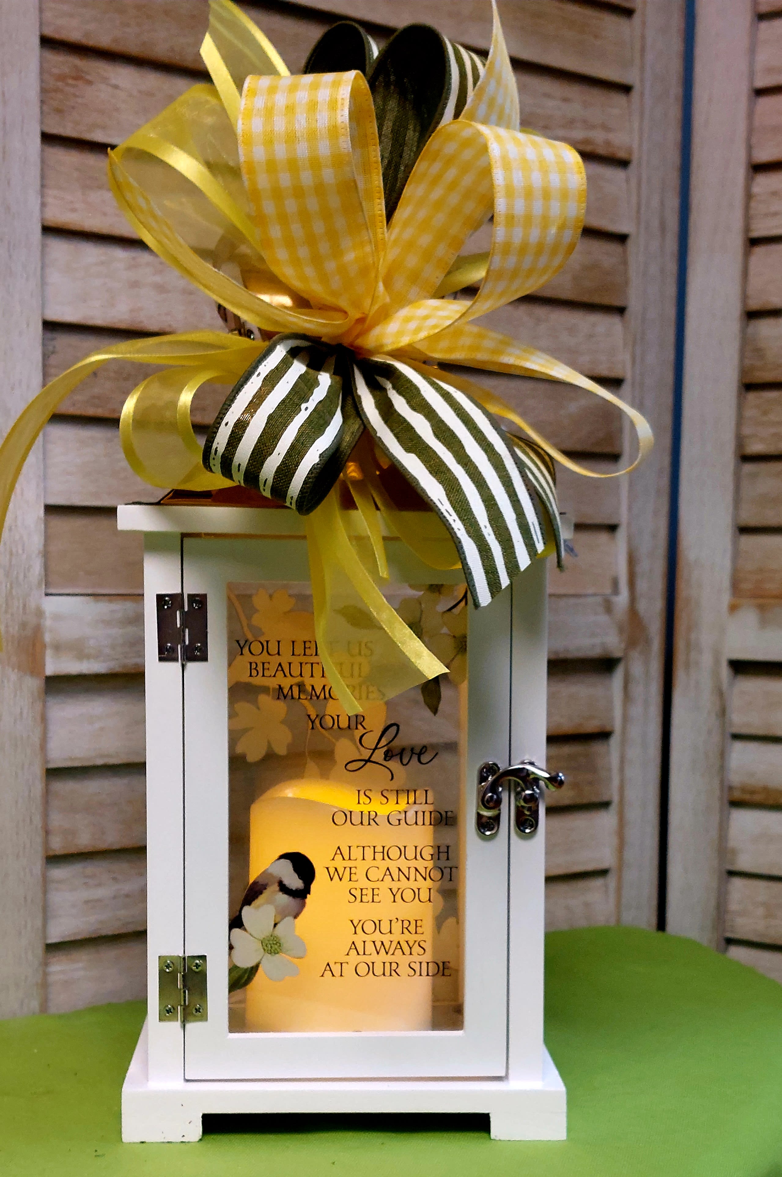 Chickadee Lantern Flower Bouquet