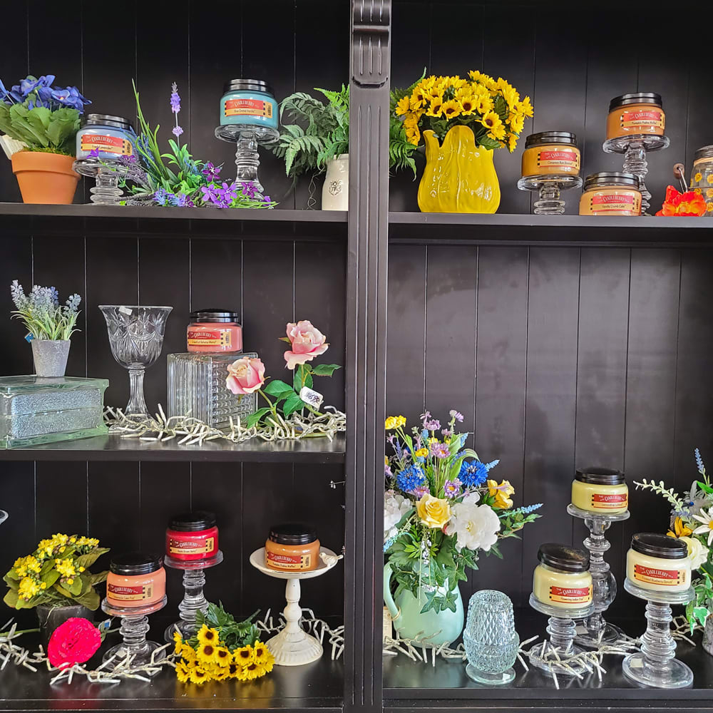 Candleberry 10oz Candle to match