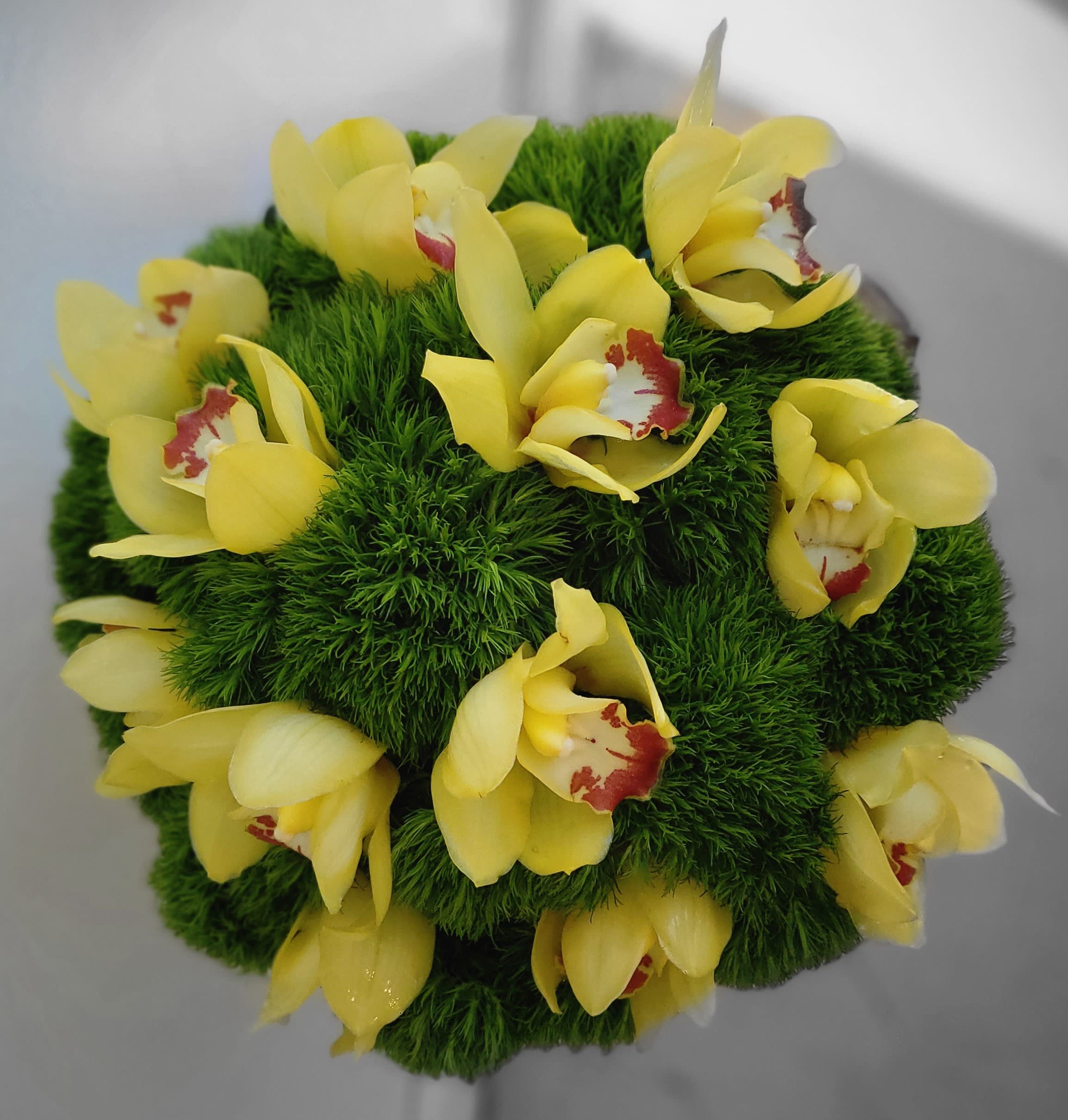 Verde Amarela Flower Bouquet