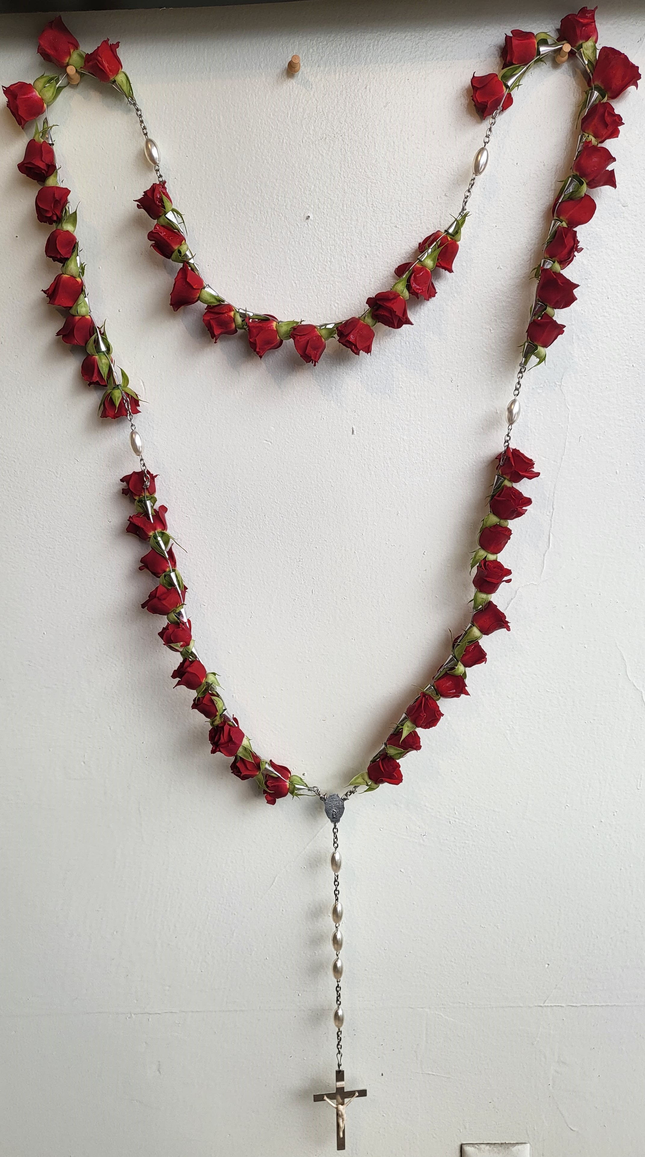 Red Roses Rosary