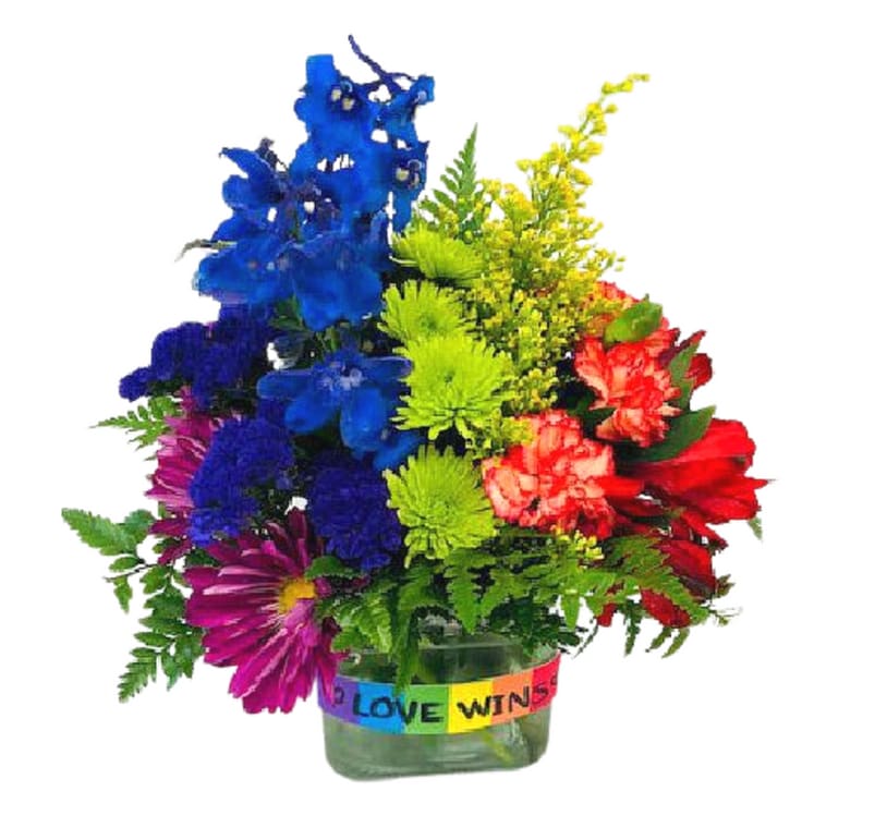 Love Wins Cube U-3057 Flower Bouquet