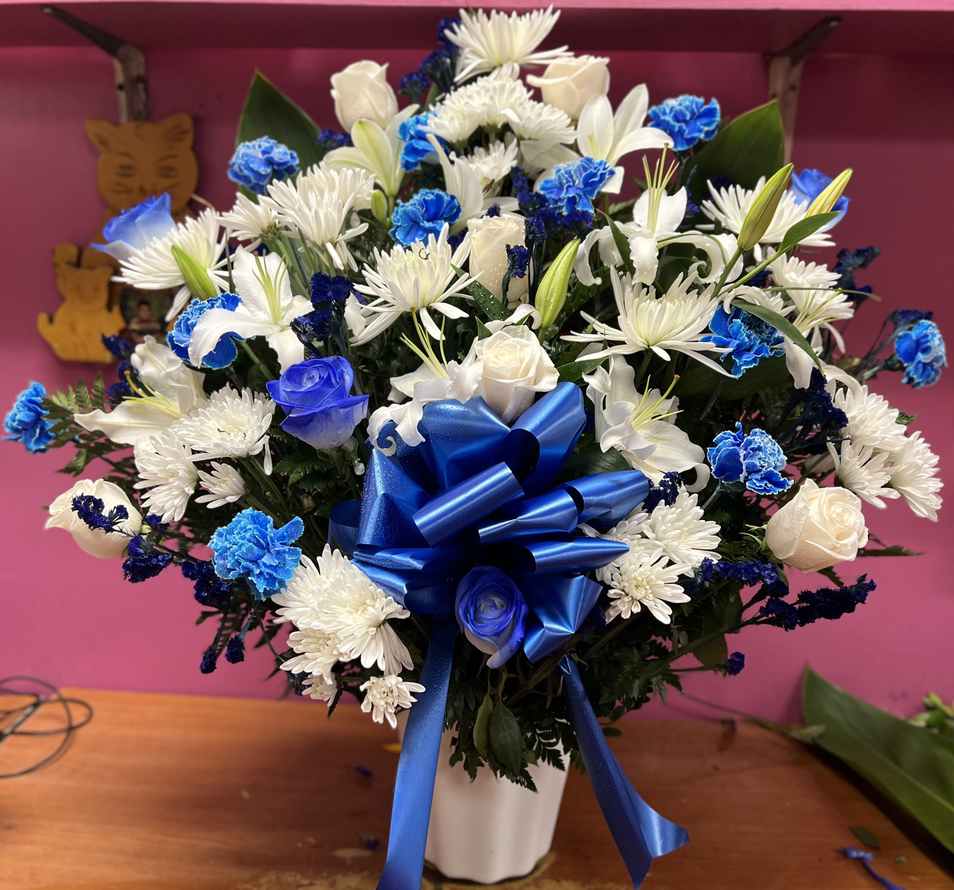 Blue & White Floor basket  Flower Bouquet
