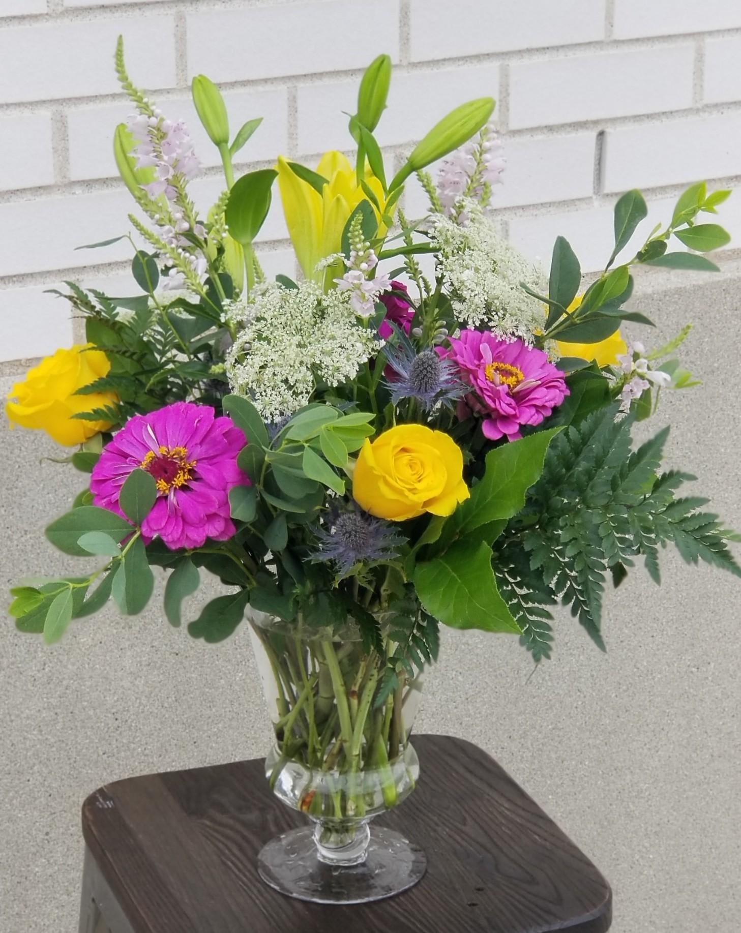 Traditional Style Deluxe Funeral Arrangement