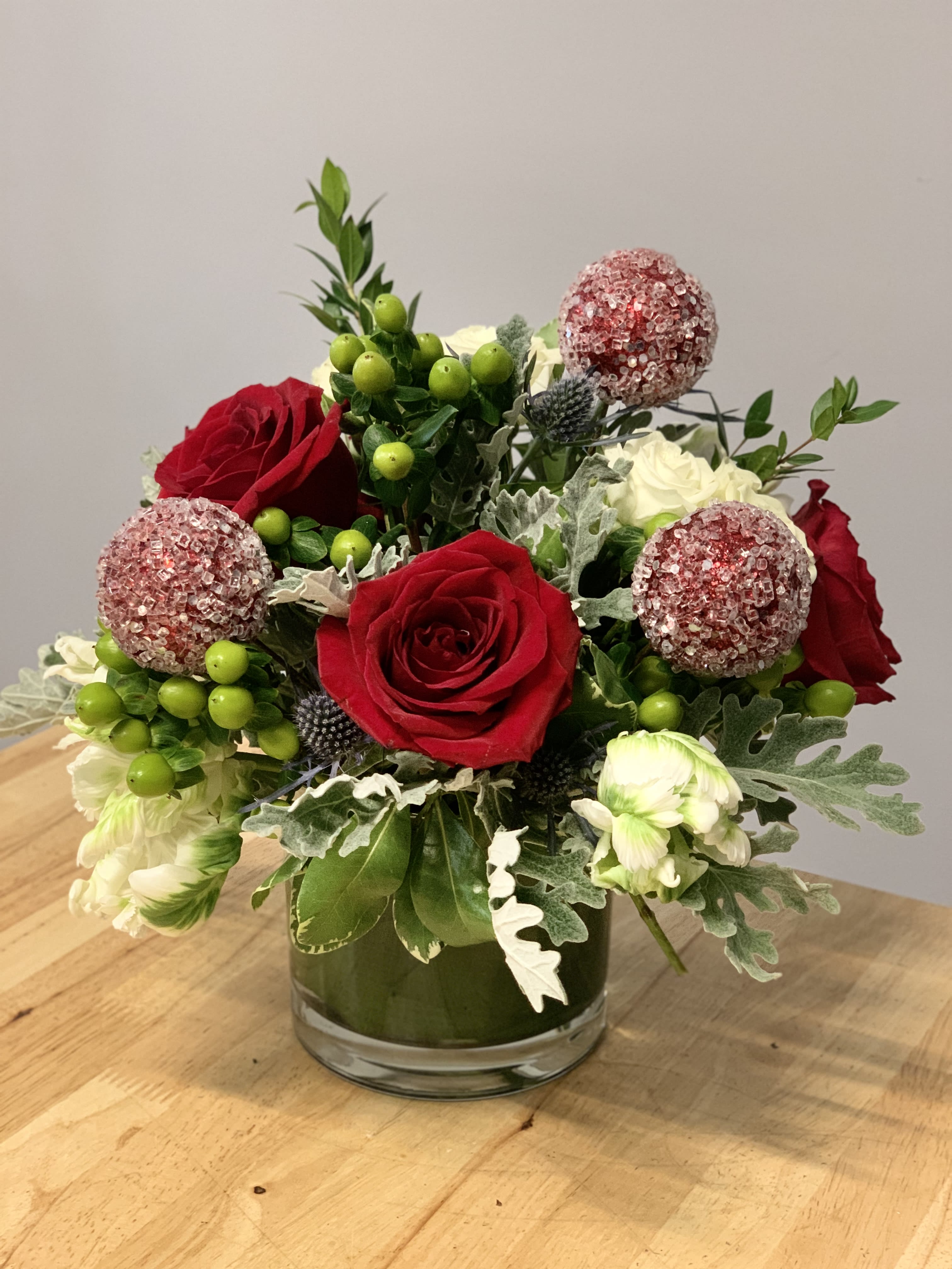 Holiday Spirit Flower Bouquet